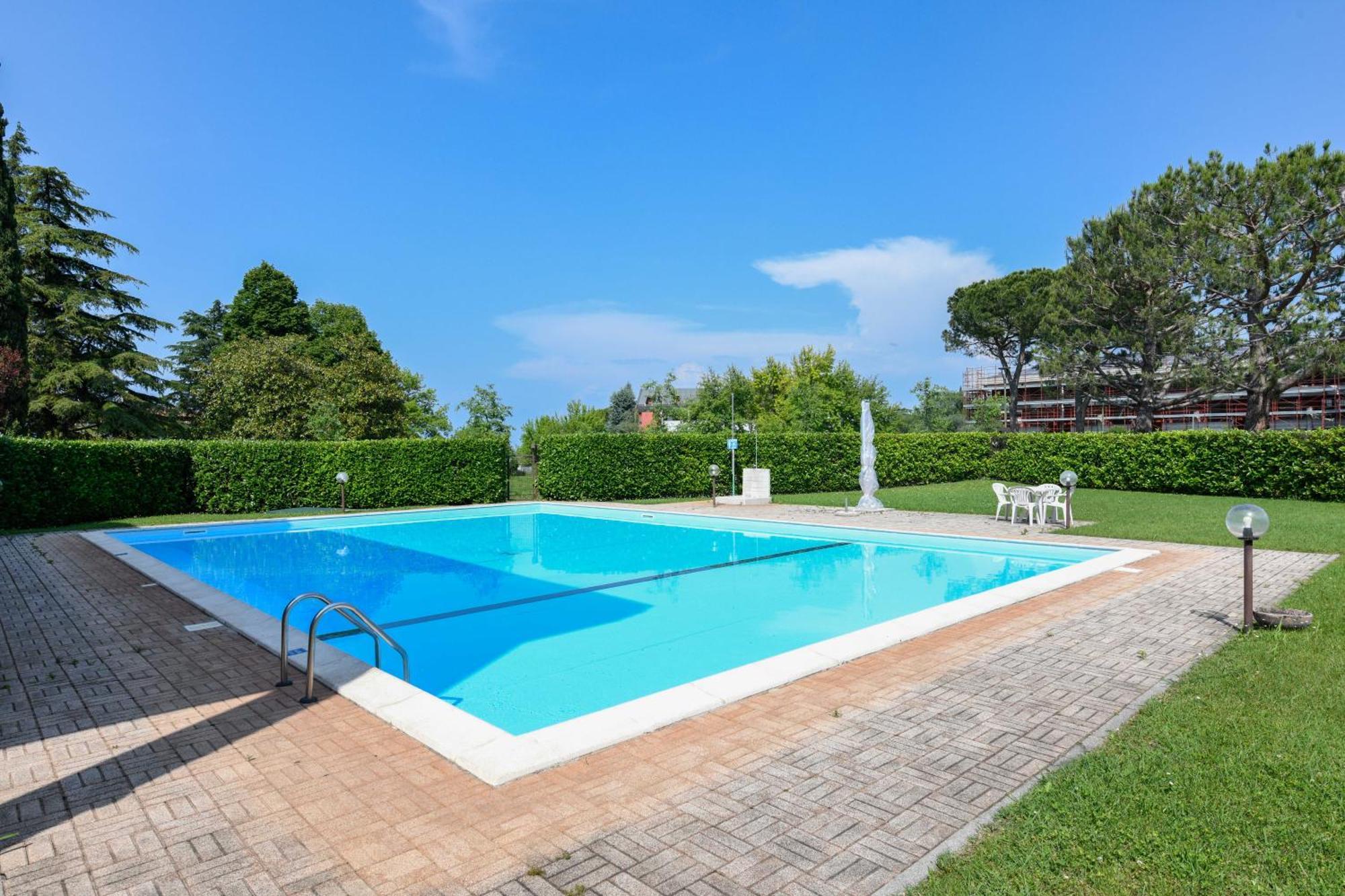 Breeze Apartment Desenzano del Garda Eksteriør bilde
